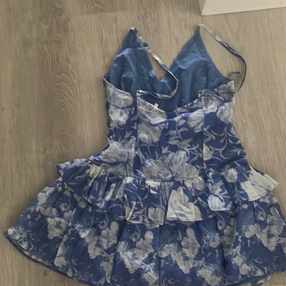 NWOT spaghetti strap tunic top - Picture 2 of 4